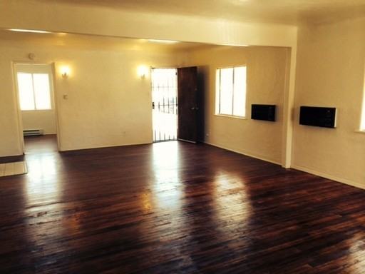 417 Pine St SE - Photo 2 of 14