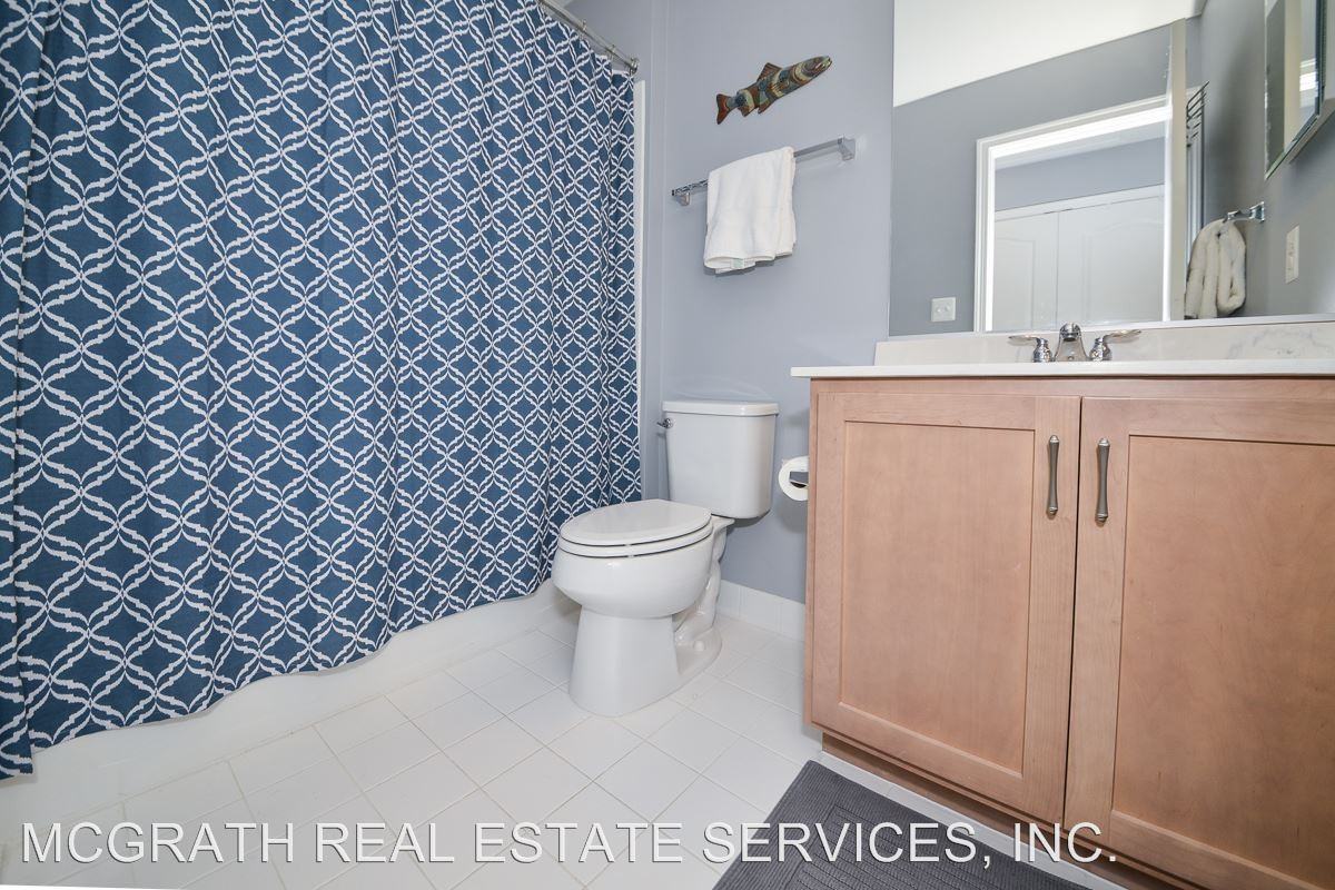 43217 Whelplehill Terrace - Photo 2 of 29