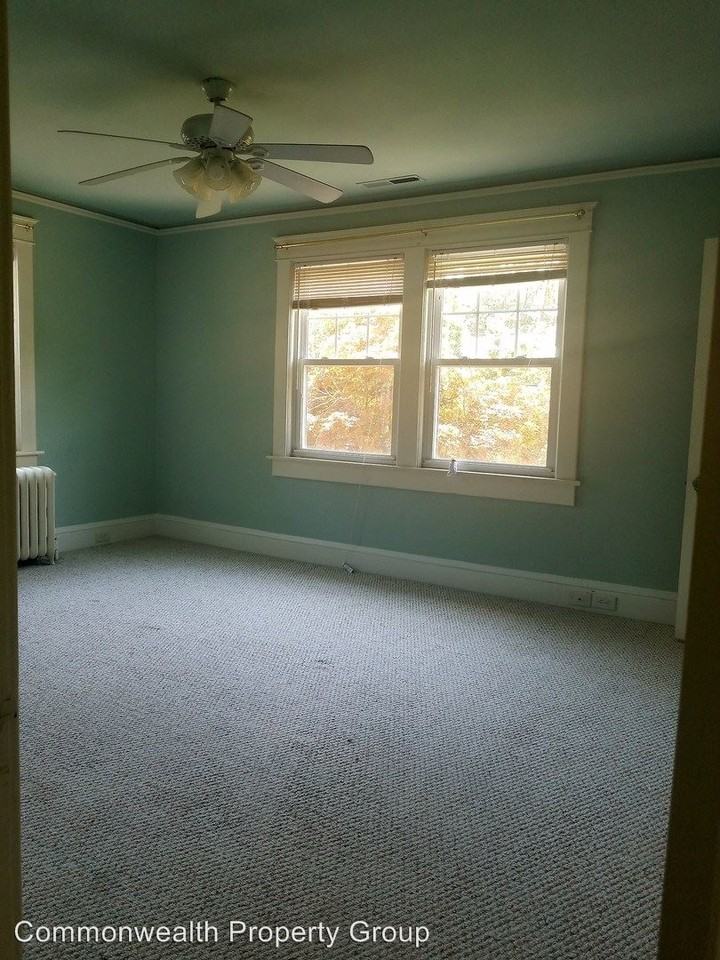 1514 Bolling Ave - Photo 2 of 12