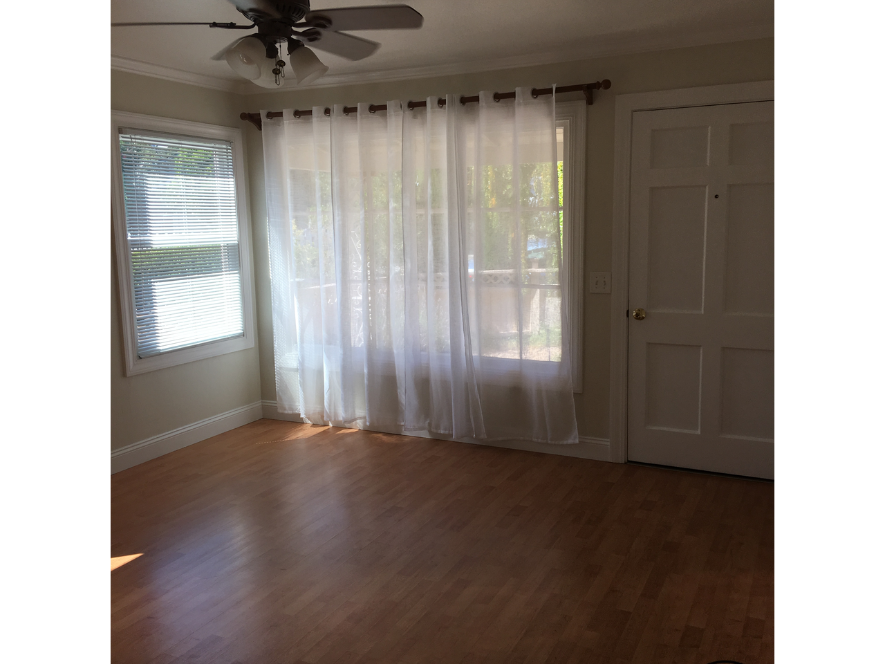 500 Quartz Street - Photo 3 of 10