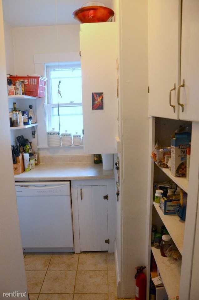 11 Burnham St - Photo 3 of 10