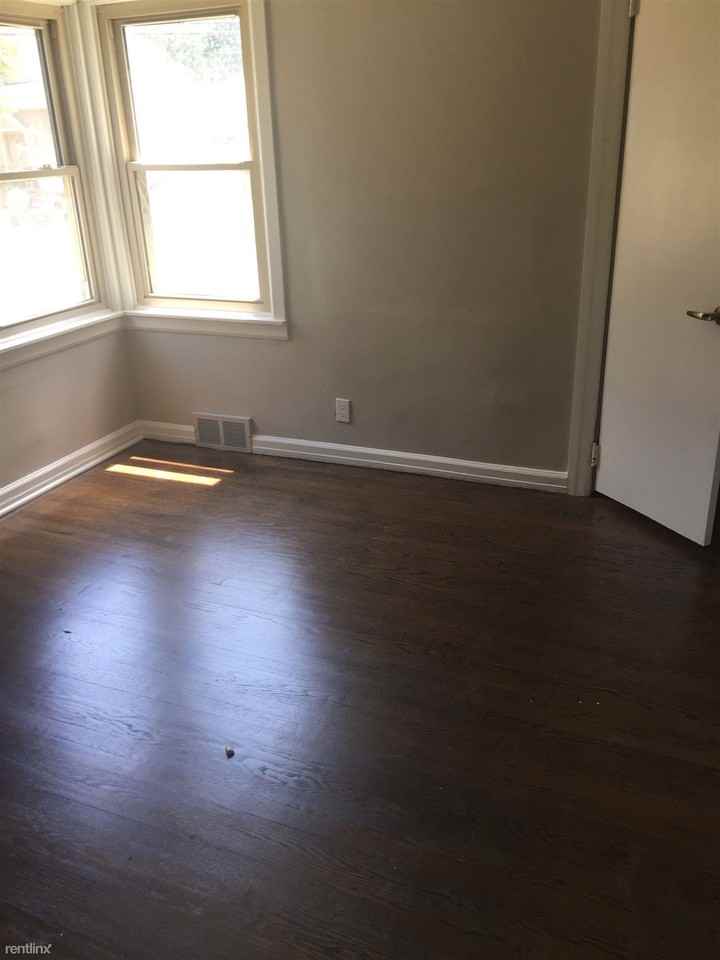 20 Union Ave - Photo 2 of 13