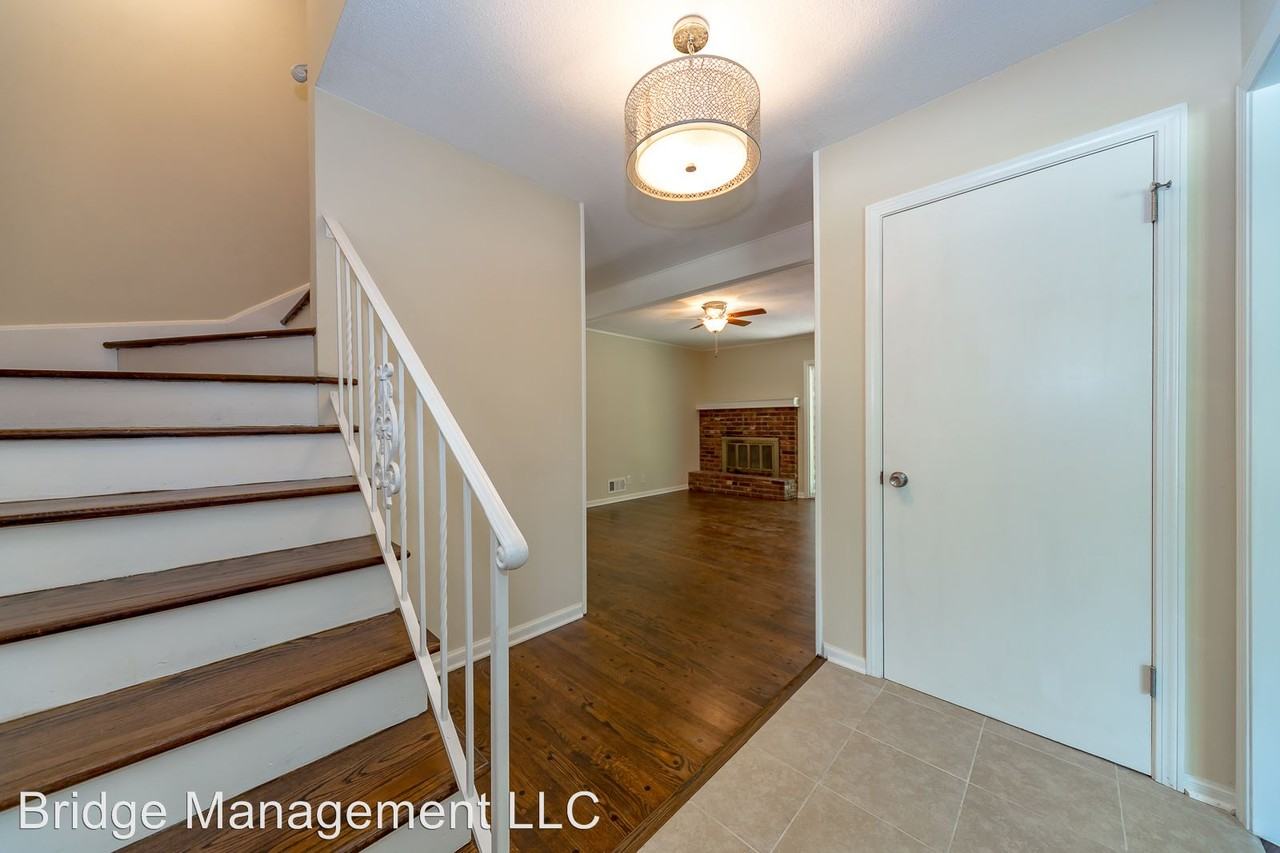 5323 Cottage Ave - Photo 2 of 33