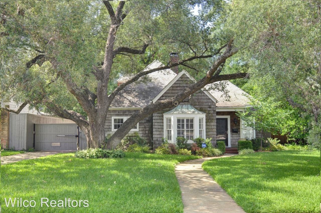 4925 Dexter Ave - Photo 2 of 25