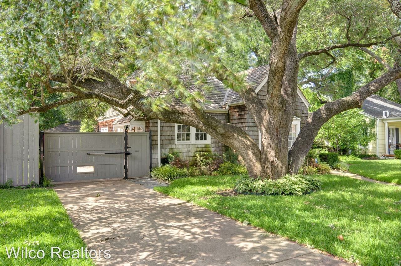 4925 Dexter Ave - Photo 3 of 25