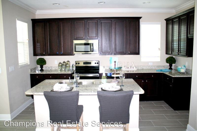 10555 Marsha Dr - Photo 3 of 24