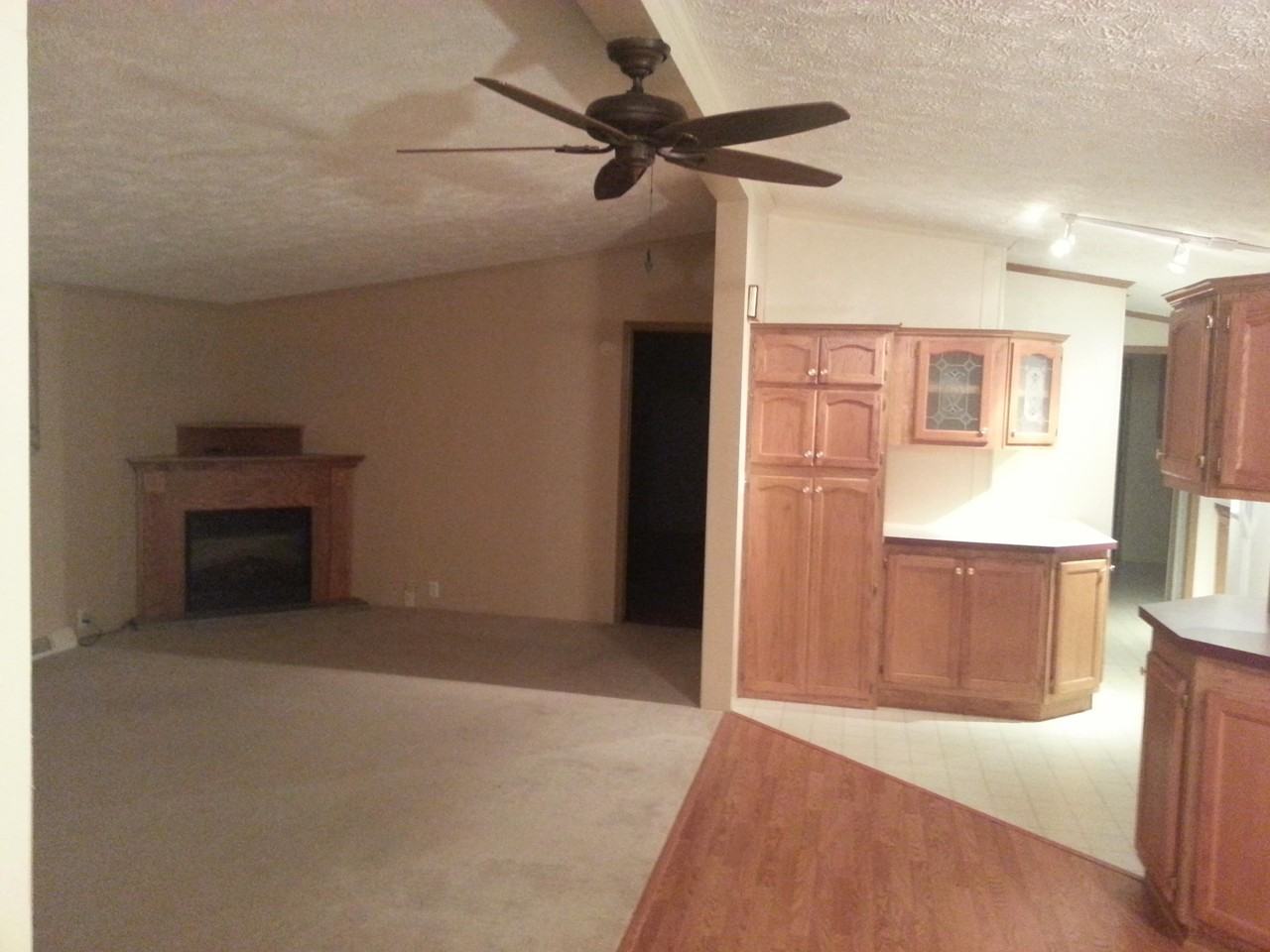 2063 Marina Rd - Photo 3 of 9