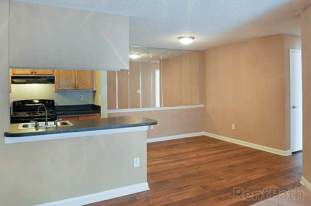 Villas at Duluth (fka Meridian Pointe) - Photo 3 of 23