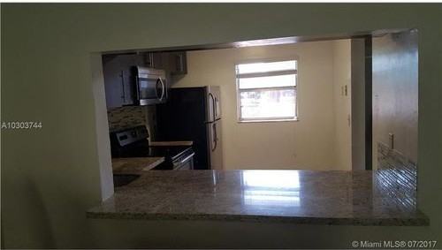 8421 Lagos De Campo Blvd #18T - Photo 2 of 5