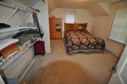 610 College St - Photo 2 of 23