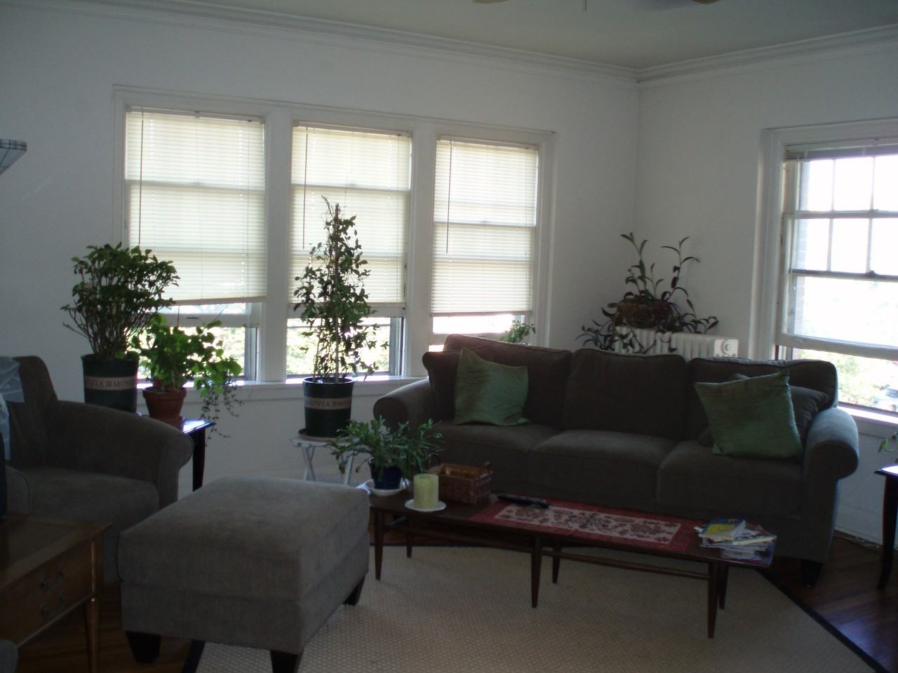 Taylor Apartments - Photo 3 of 6