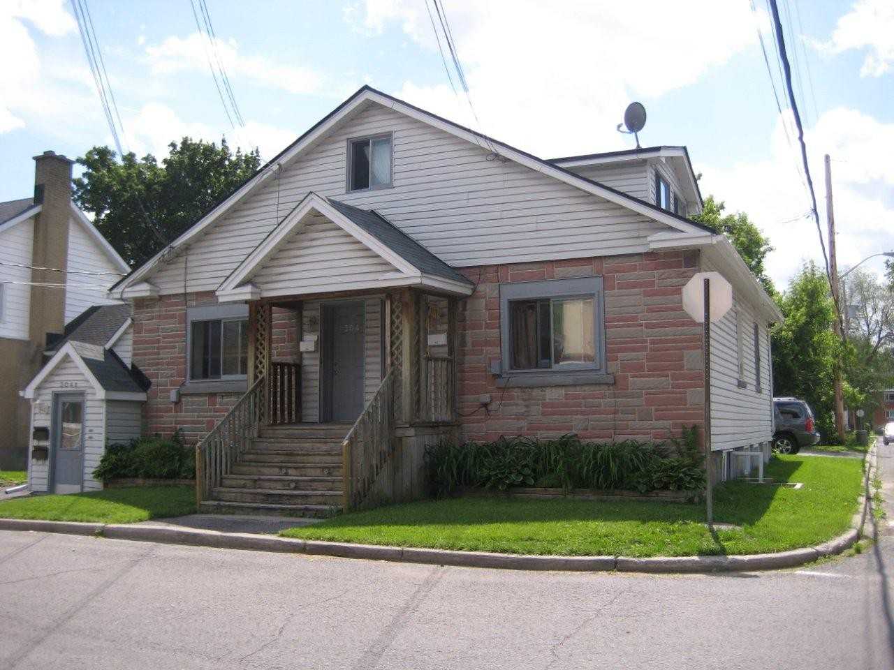 304 Mona Avenue B2, Ottawa, ON K1L 7A2 1 Bedroom Apartment for 1,350