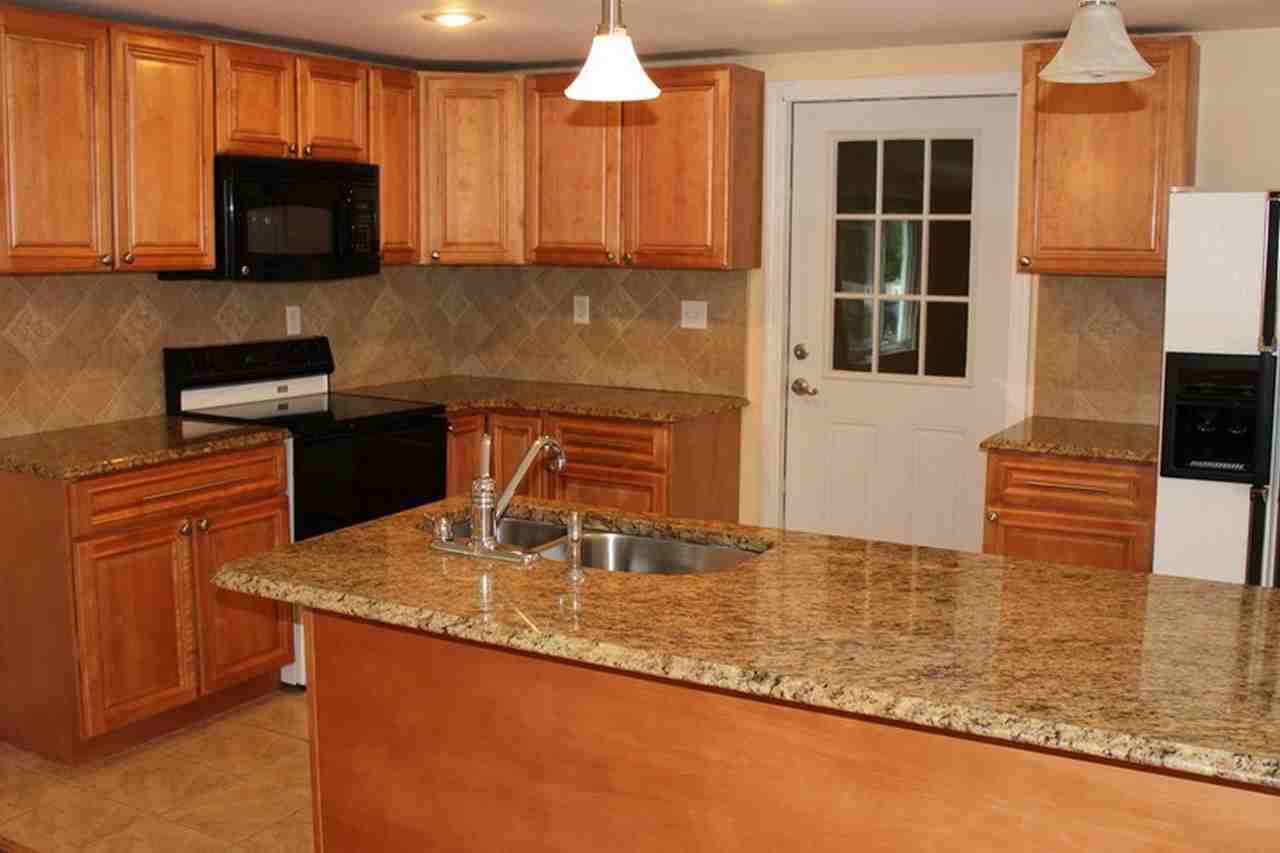 17 Granger Rd - Photo 3 of 16