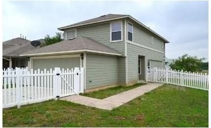 1733 Thompson Trail - Photo 2 of 9