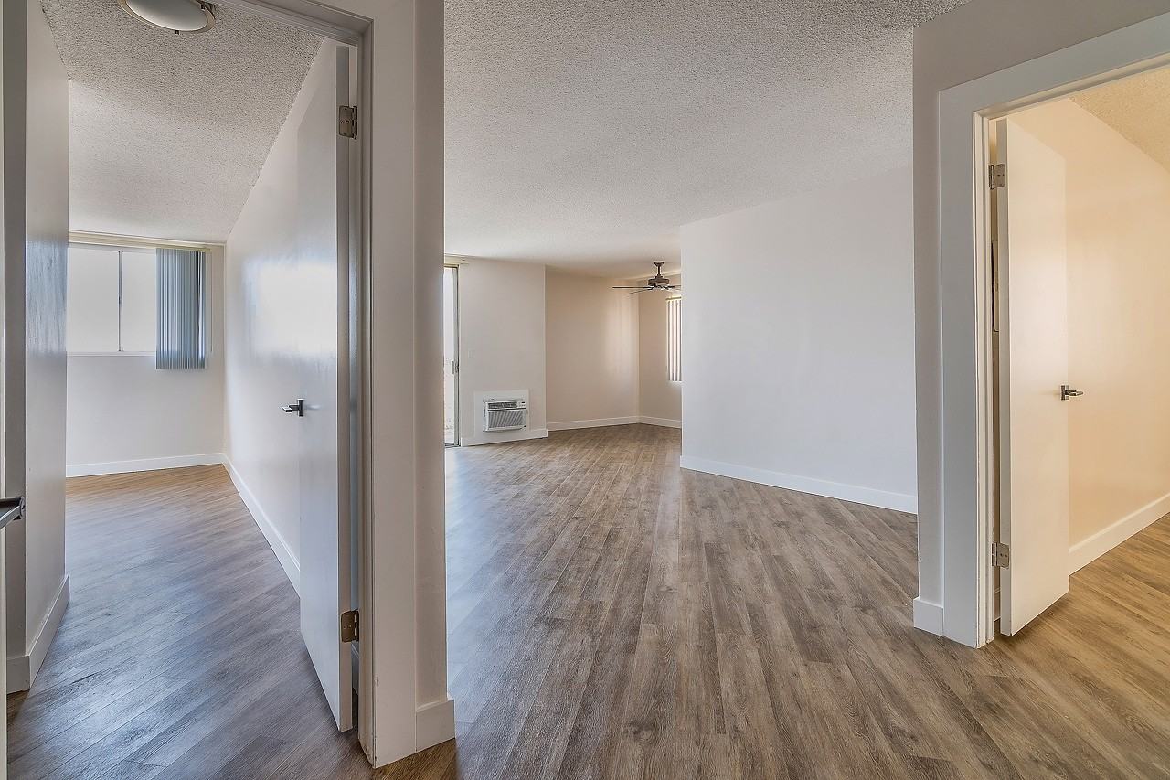 6333 Lexington - Photo 5 of 17