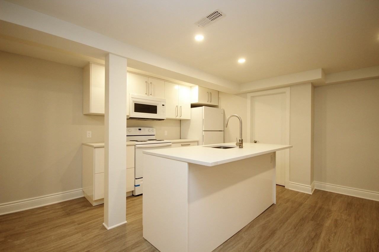 2073 Alton Street - Photo 2 of 11