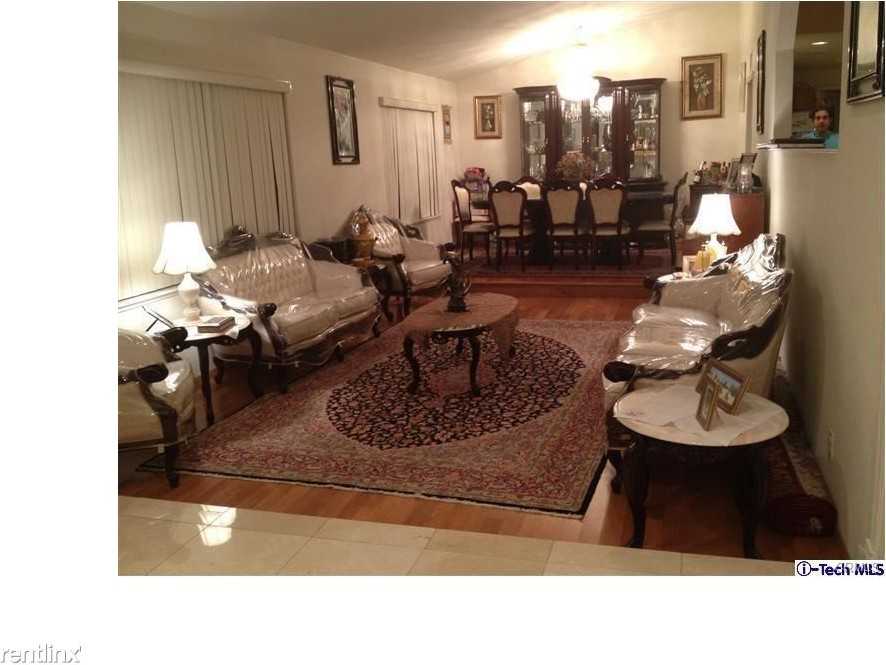 774 Marlboro Ct - Photo 2 of 27