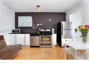 1512 Washington Ave Unit 208  