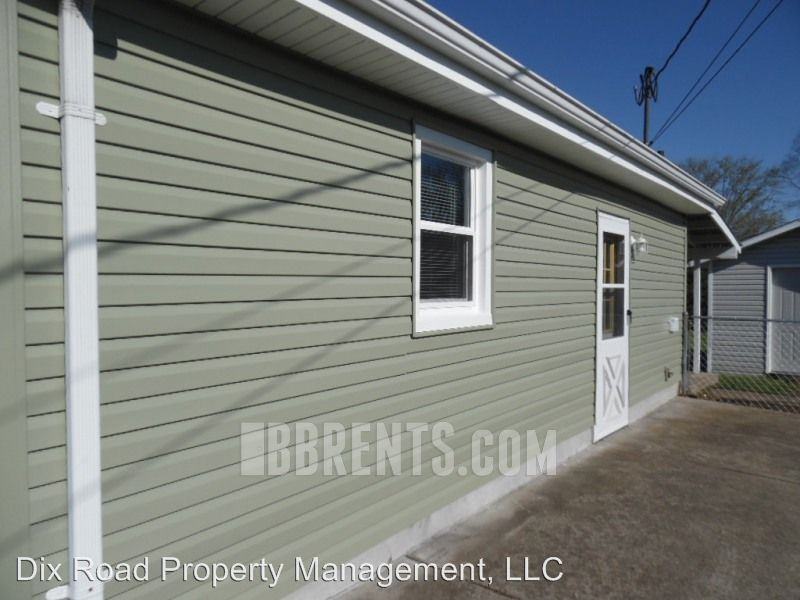 272 Symmes Rd - Photo 3 of 10