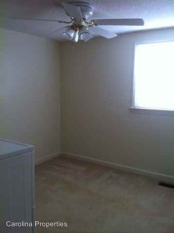 201 Matthews Dr - Photo 2 of 17