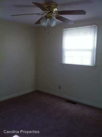 201 Matthews Dr - Photo 3 of 17