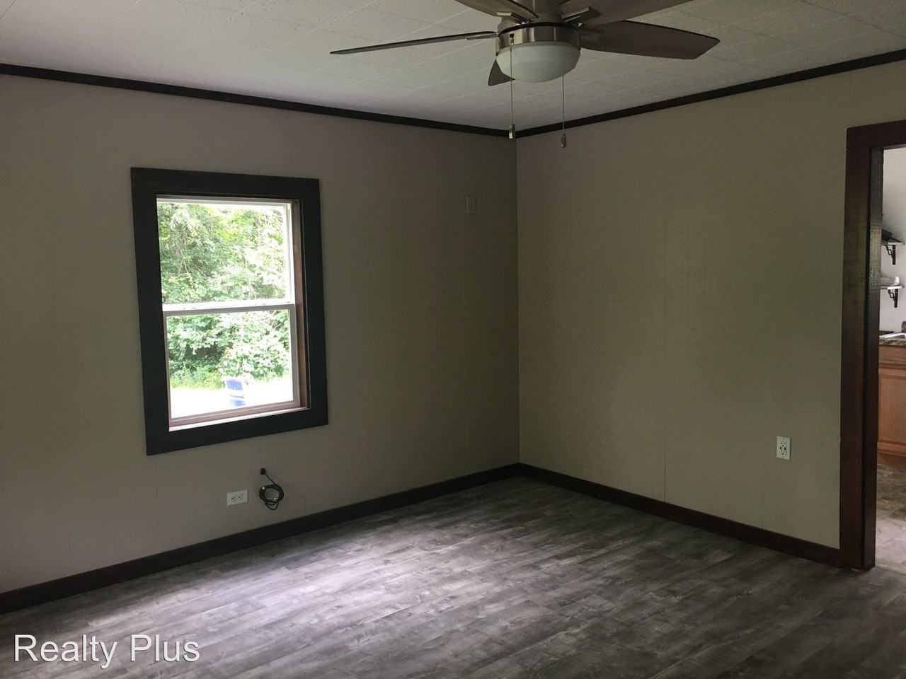 129 Old Mill Ave - Photo 2 of 10