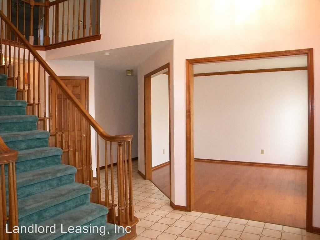 712 Cherry Valley Dr - Photo 2 of 22