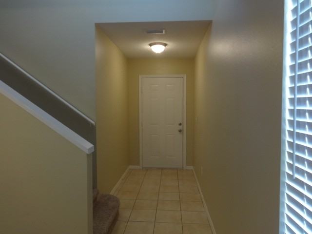 1648 Prowmore Dr - Photo 3 of 15