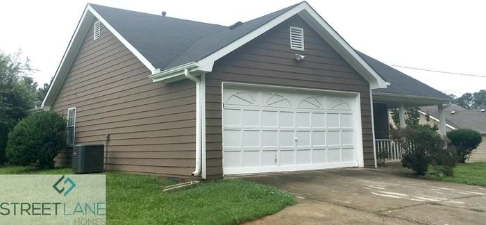 135 Branchwood Dr - Photo 2 of 11
