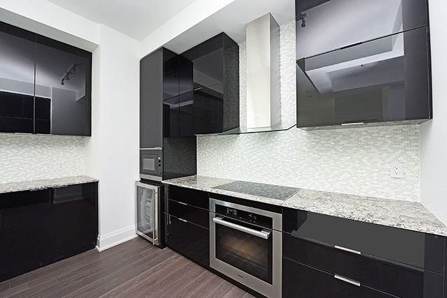 110 Marine Parade Drive #Lph05