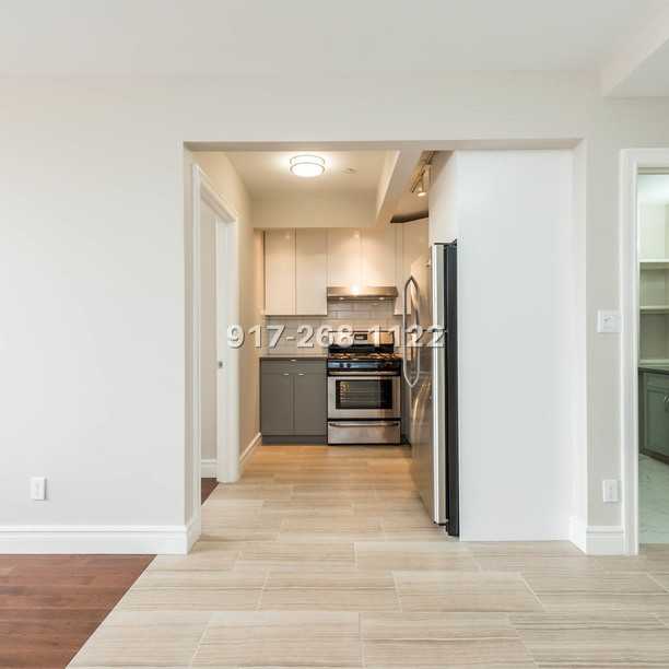 Knickerbocker Avenue #2c