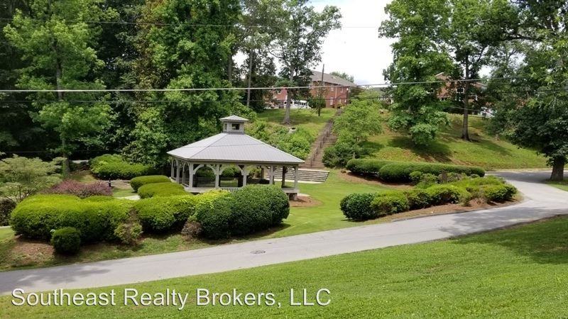 35 Spring Street - Photo 3 of 6