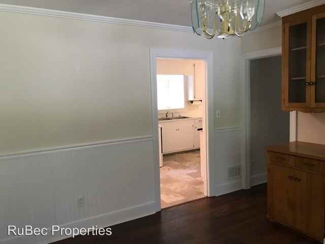 680 Miramar St NE - Photo 3 of 23