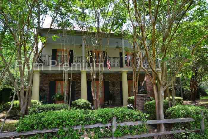 5844 Alexander Dr - Photo 2 of 50