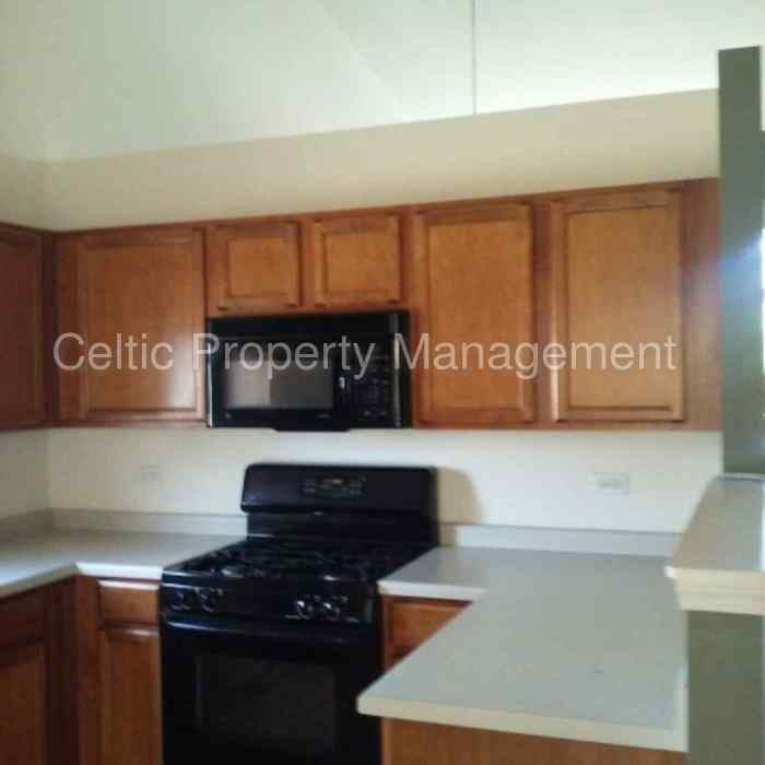7309 Fordham Ln - Photo 3 of 6