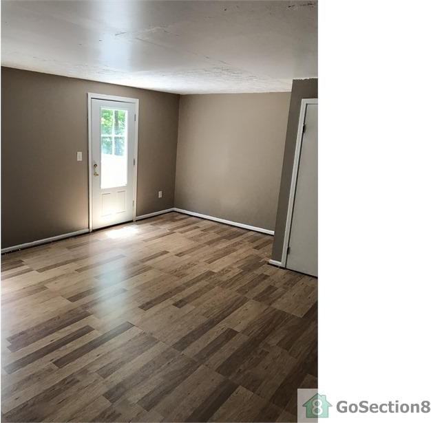 9527 Quarry Bridge Ct - Photo 3 of 10