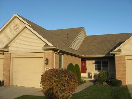 1684 Edgebrooke Ct - Photo 2 of 8