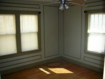 839 Valley Ave NW - Photo 2 of 5