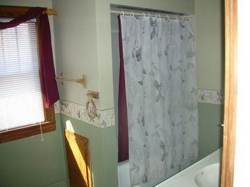 839 Valley Ave NW - Photo 3 of 5