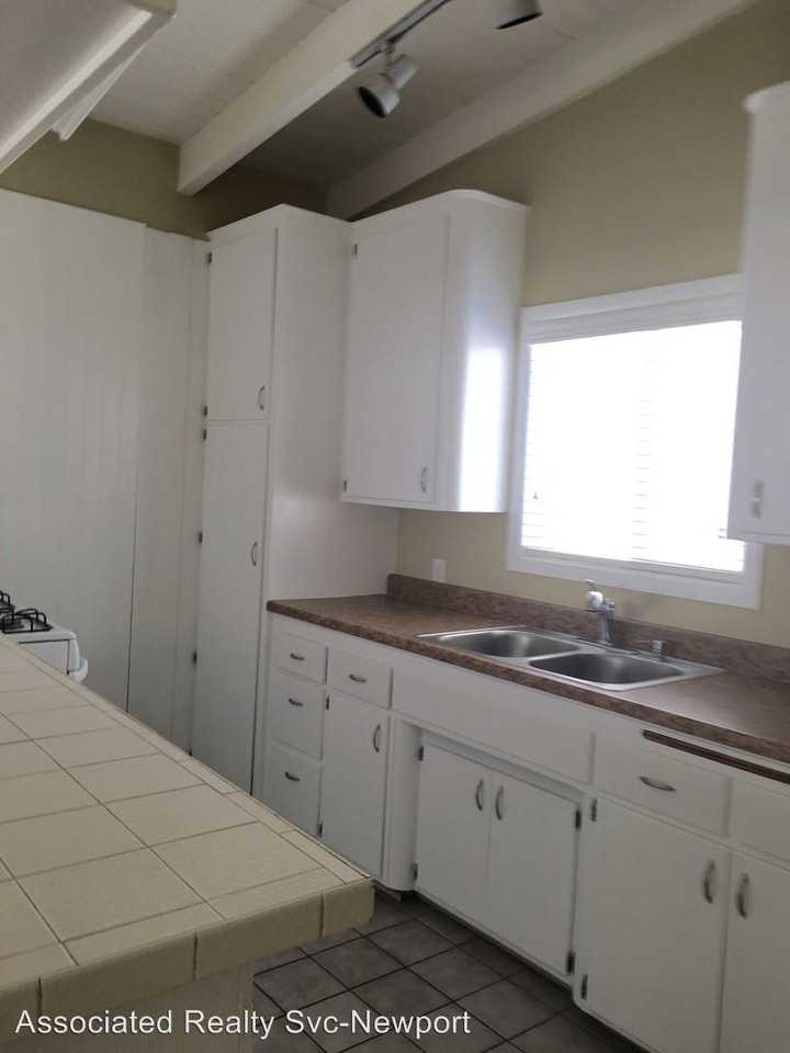 1814 W Oceanfront A-C - Photo 3 of 3