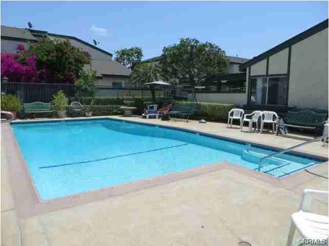 11383 Andrew Dr - Photo 3 of 8