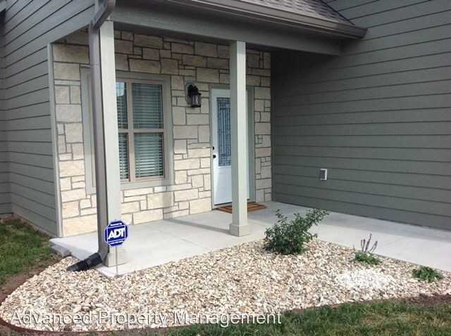 2104 Buckner Dr - Photo 3 of 31
