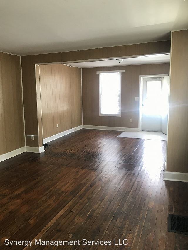 421 Freemont Street - Photo 3 of 13