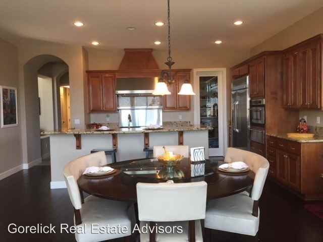1895 Champion Hills Dr - Photo 3 of 17