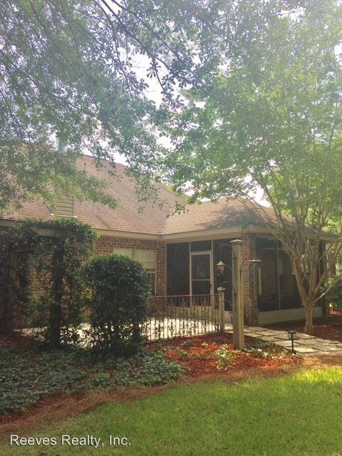 10278 Chesterfield Dr E - Photo 3 of 23