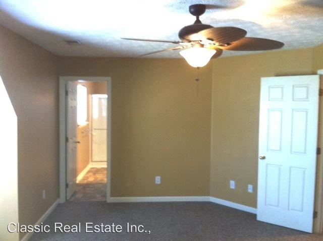 2185 Belmont Dr - Photo 3 of 19