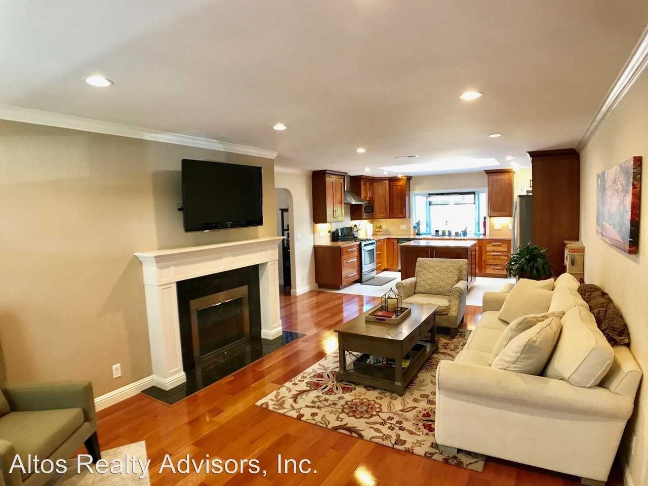 879 S Knickerbocker Dr - Photo 2 of 12