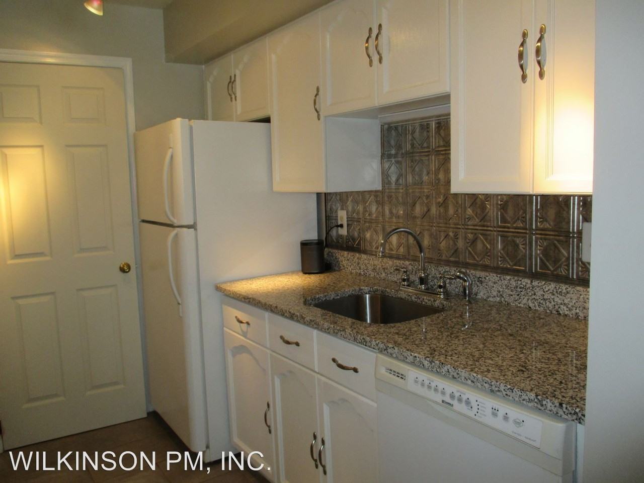 2618 S Arlington Mill Dr - Photo 2 of 8