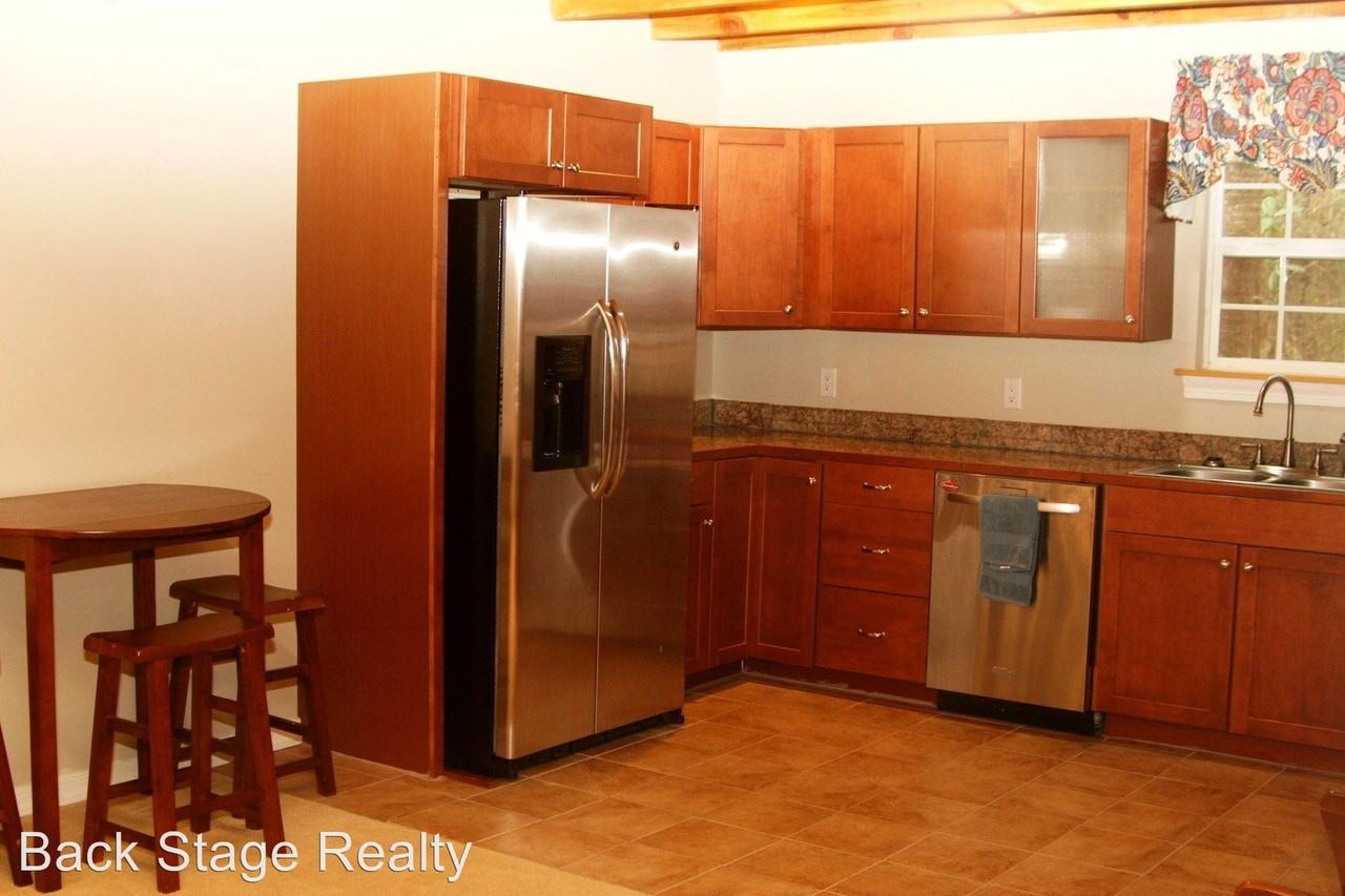 156 Agnes Trail - Photo 3 of 11