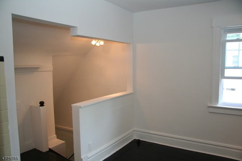 4 Jefferson Ave #2 - Photo 3 of 9